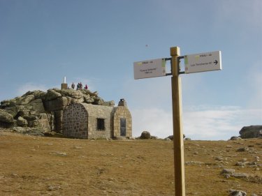 Cima y refugio de Cueva Valiente