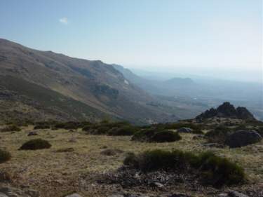 cancho de mondalindo y la cabeza desde la albardilla bustarviejo